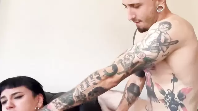 Homemade sex with a Cuban brunette
