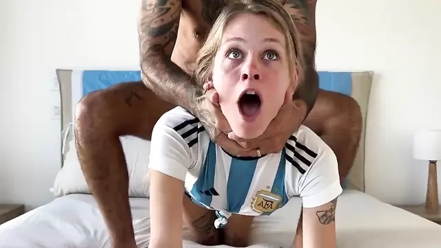 Found sex with a Cuban woman in uniform